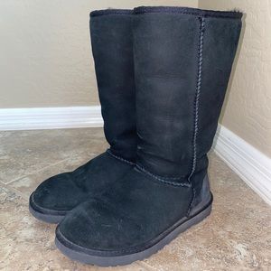 UGGS CLASSIC TALL WOMAN SIZE 7